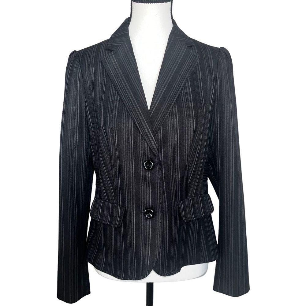 GEORGE PIN STRIPED BLAZER Size 6